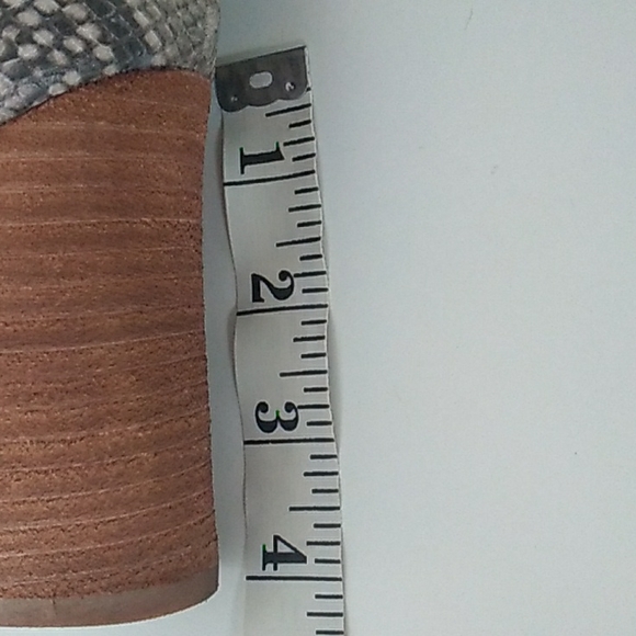 Carlos Santana Ankle Snakeskin Boots Women's 7.5M - Picture 7 of 8